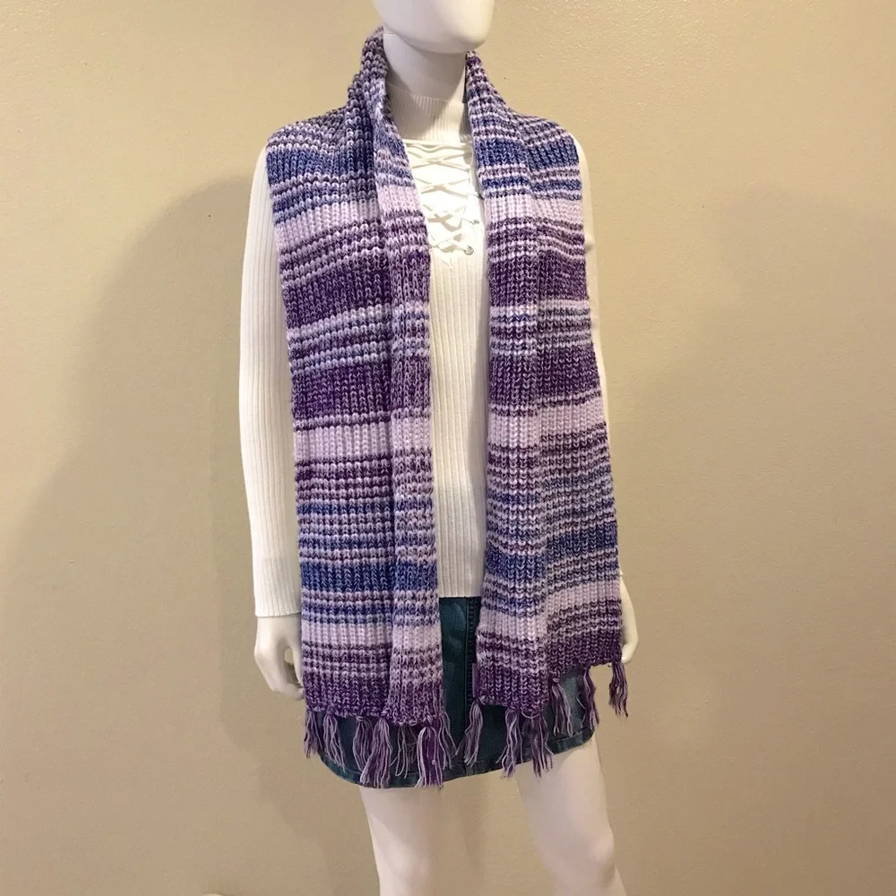 Evsie Knitted Scarf NEW Purple Blue Soft Fringe Wide Winter Festival Gift - Picture 1 of 8